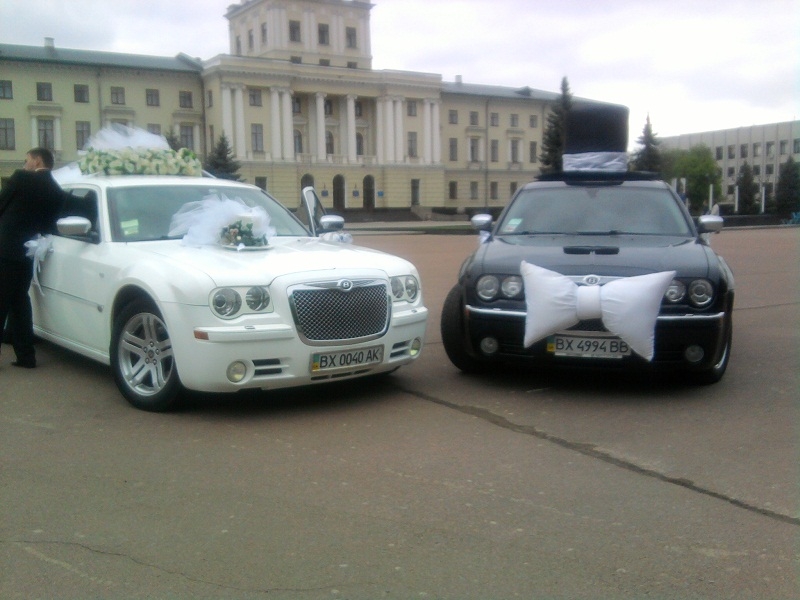 CHRYSLER!!! _белый и черный_*044* - изображениe 5