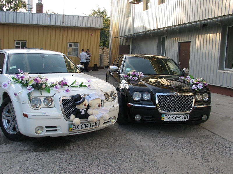 CHRYSLER!!! _белый и черный_*044* - изображениe 7
