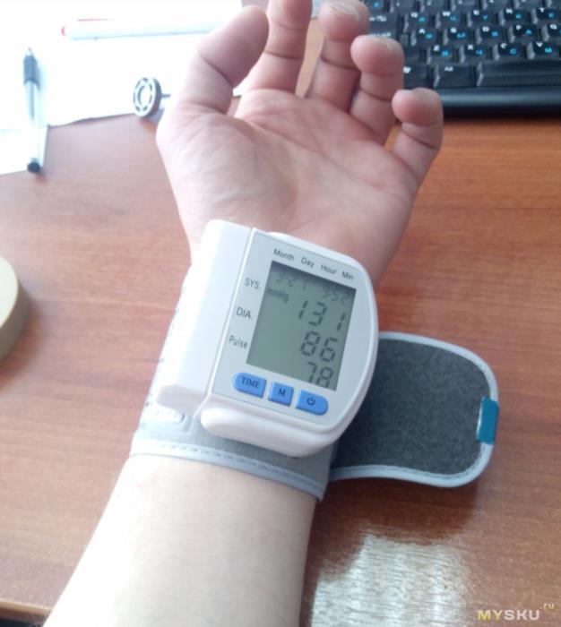 Акция Тонометр на запястье CK-102S Качество точность Лучшая цена - изображениe 4