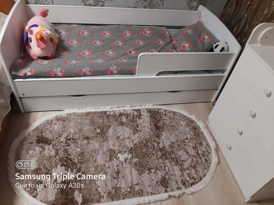 Кровать Киндер Кул детская кровать с бортиком съемным Доставка Бесплатная