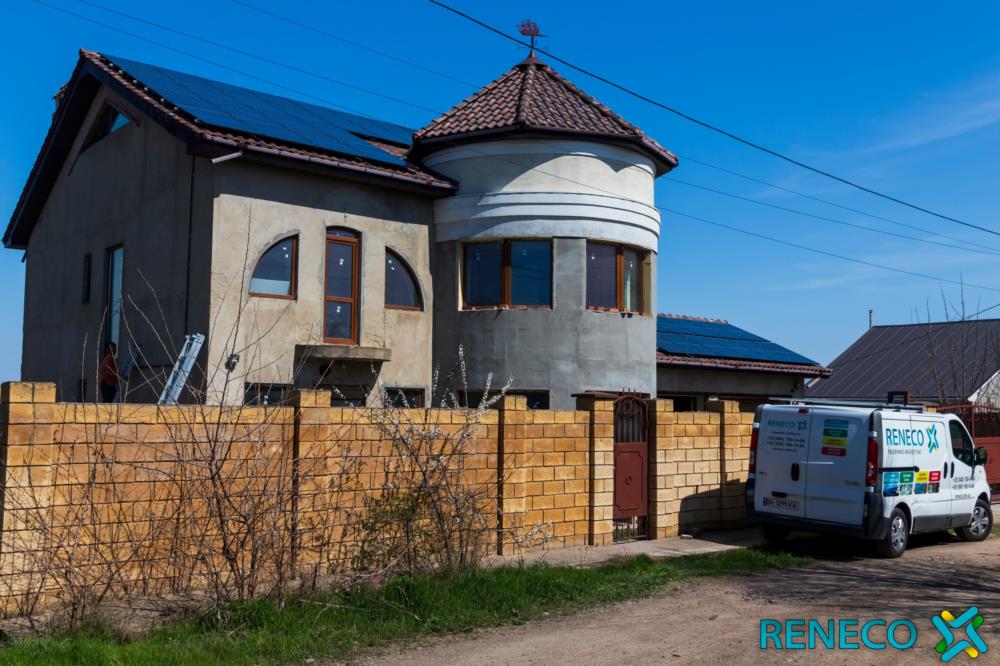 Сонячні станції