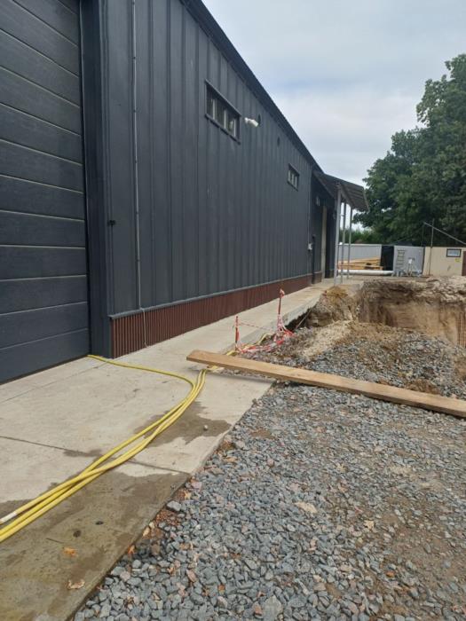 Монтаж сендвіч-панелей металоконструкцій профлист - изображениe 2