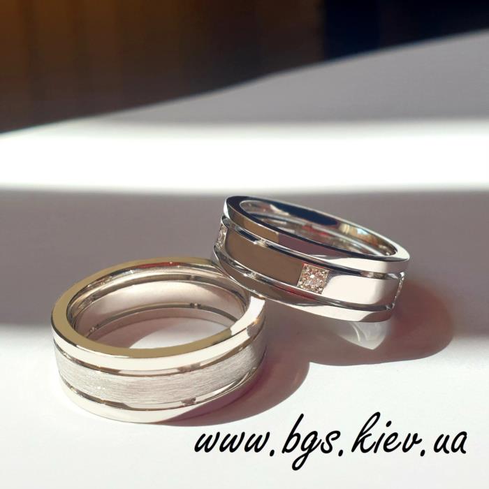 Золоте кільце на заручини - изображениe 3