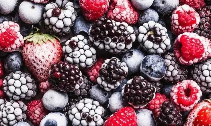 Холодильна та морозильна камери для Заморозки малини і суниці - изображениe 2