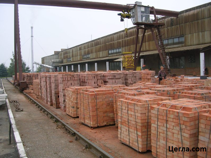  Цегла Півторачка та Одинарна М-100 Коломийський завод