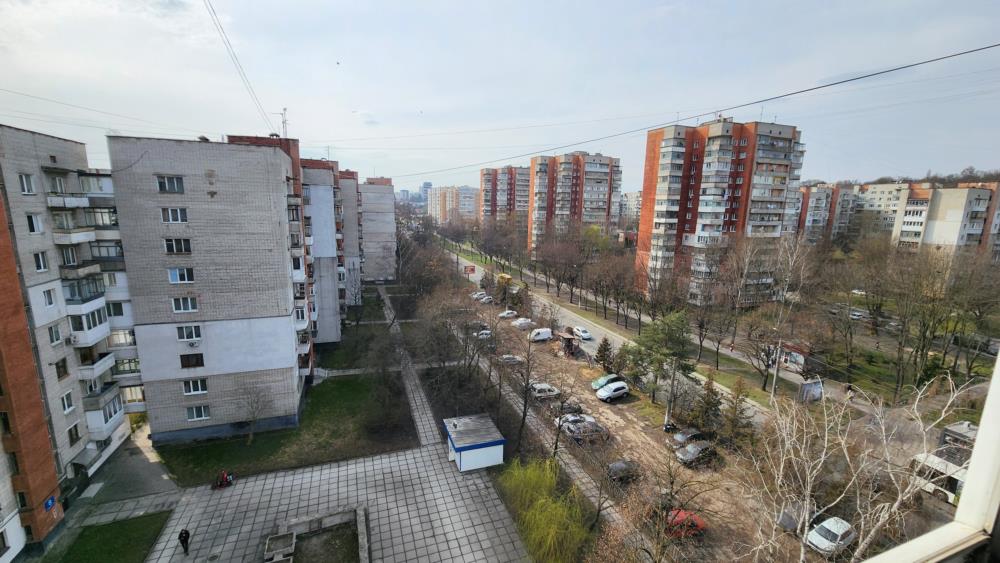 Продаж 3-кімнатної квартири з ізольованими кімнатами  вул І Мазепи 10 Шевченківський район - изображениe 5