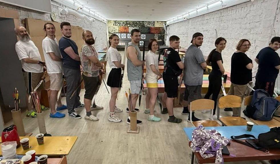 Стрільба з лука для айтішників у Киві  антистрес фокус і нове хобі - изображениe 3