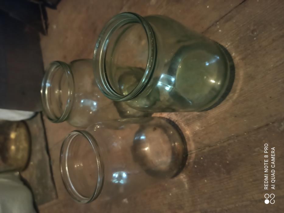 Продам стекл янные банки 
